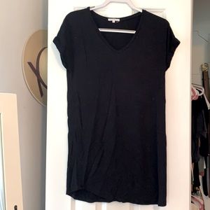 Cuffed sleeve t-shirt dress